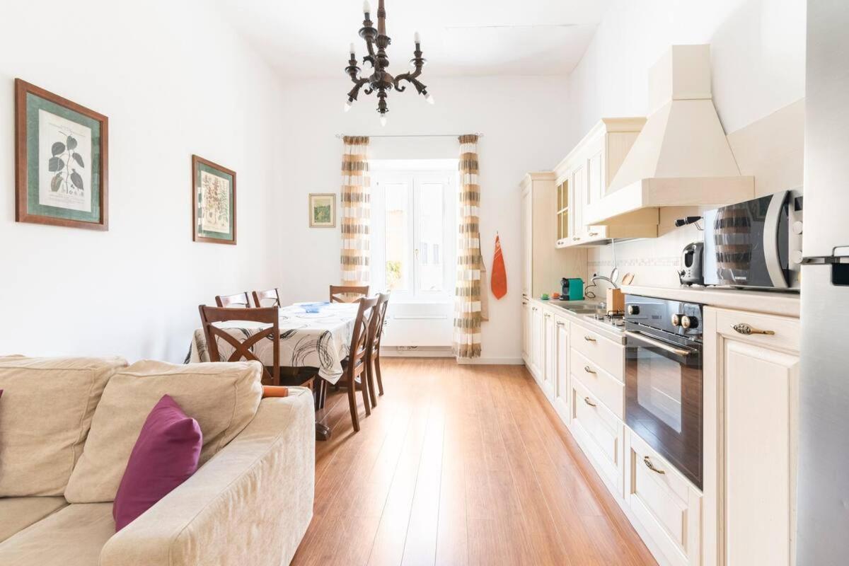 Appartamento In Centro ألغيرو المظهر الخارجي الصورة