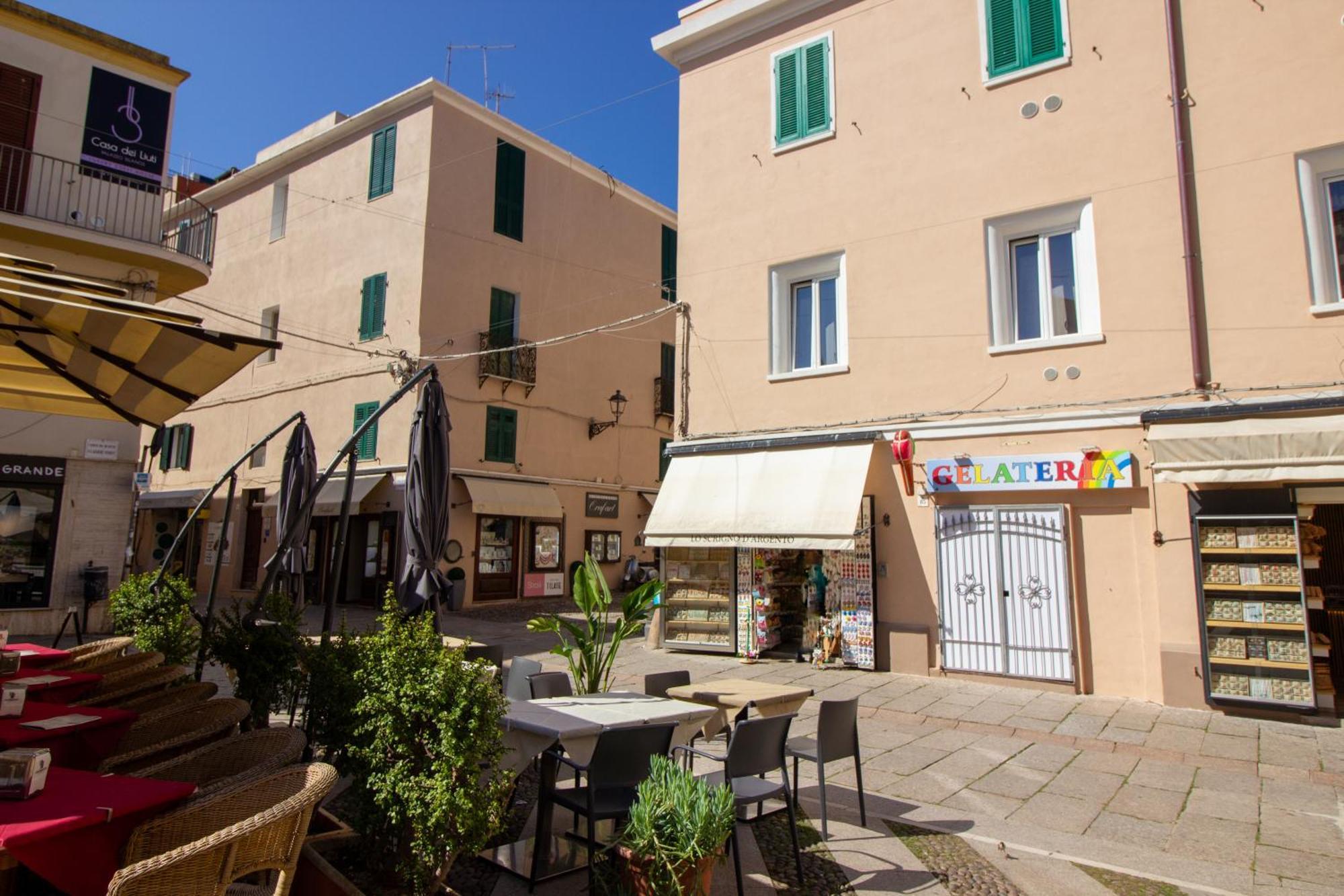 Appartamento In Centro ألغيرو المظهر الخارجي الصورة