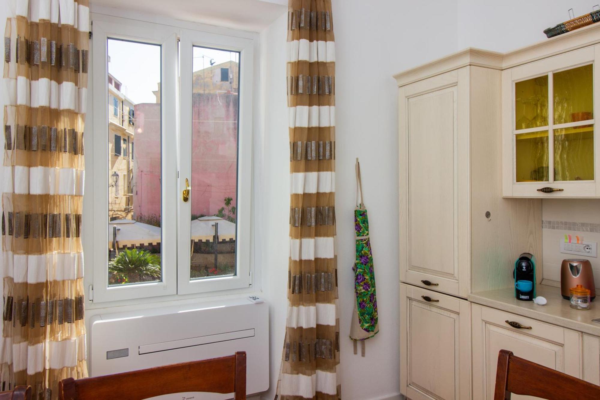 Appartamento In Centro ألغيرو المظهر الخارجي الصورة